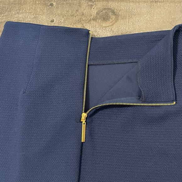 Kensie Lace Up Mini Skirt Hardware Detail Back Zip Textured Navy Blue Women's XS - Picture 4 of 10